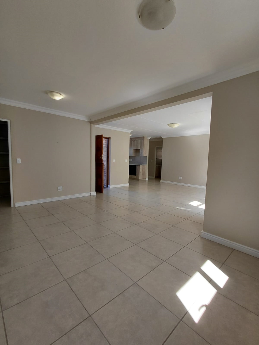 2 Bedroom Property for Sale in Groenkloof Retirement Village Western Cape